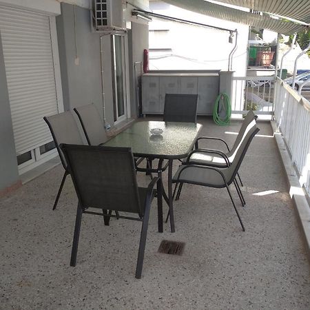 Debby'S Central Apartment Kavala Esterno foto