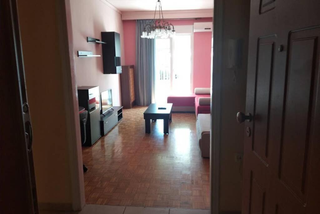 Debby'S Central Apartment Kavala Esterno foto